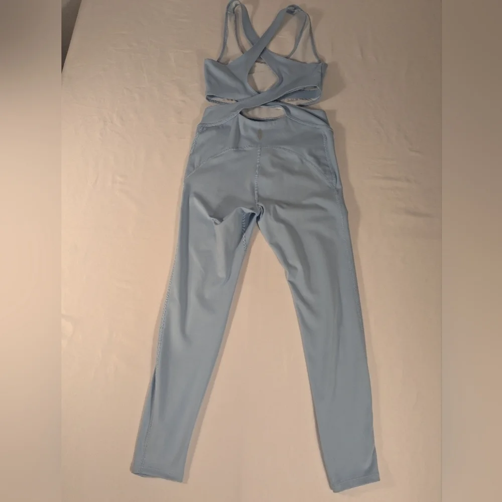 New Free People Movement Back It Up Women's Light Blue Jumpsuit Size Extra Small - Picture 4 of 12